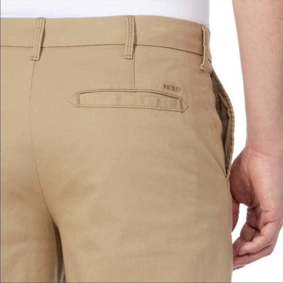 IZOD Men's Flat Front Short Size:36 - Picture 5 of 8